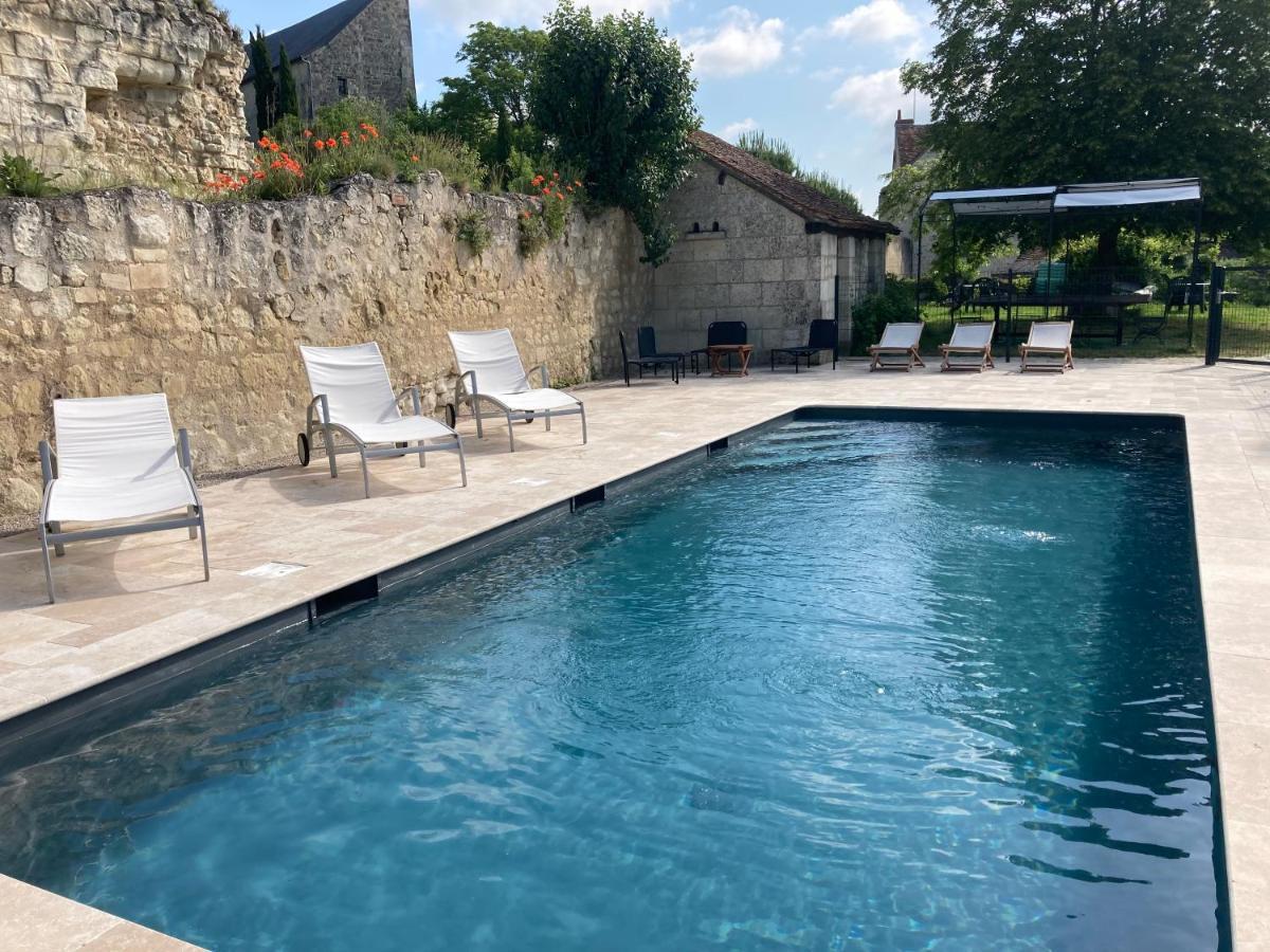 Logis Auberge De Crissay Esterno foto