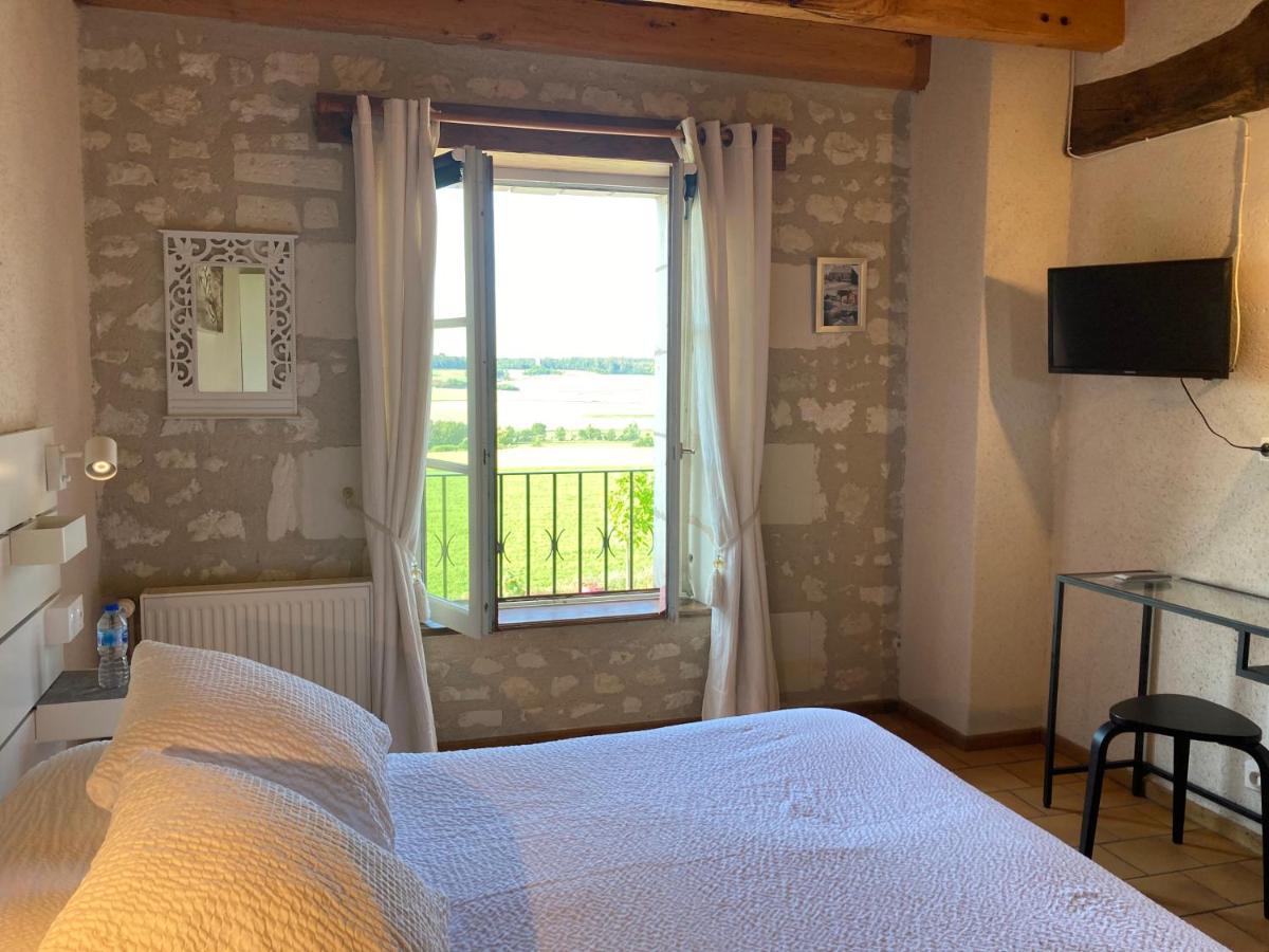 Logis Auberge De Crissay Esterno foto