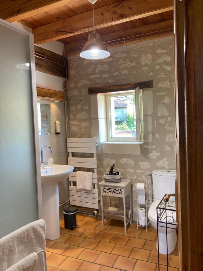 Logis Auberge De Crissay Esterno foto