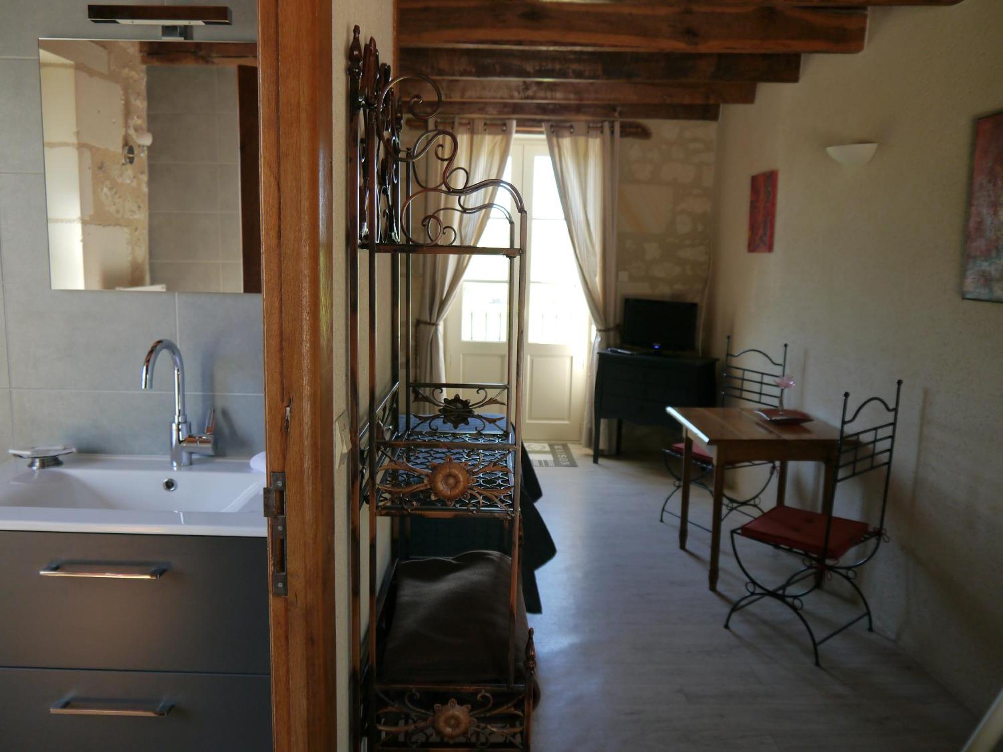 Logis Auberge De Crissay Esterno foto