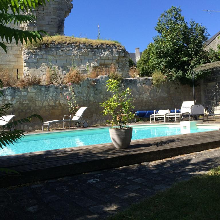 Logis Auberge De Crissay Esterno foto